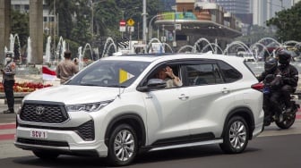 Paus Fransiskus Pilih Gunakan Innova Zenix Hybrid Jadi Sorotan, Bos Toyota Beri Pengakuan