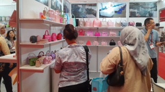 Perdana di Indonesia, Yuk Berburu Inspirasi dan Inovasi Perabotan hingga Hadiah Unik di Asia Gift Fair 2024