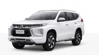 Mitsubishi Pajero Sport Jadi Sorotan saat Mudik Lebaran, Efek Angkut 'Mobil Listrik' Jadi Pemicunya