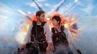 Ulasan Film Korea Mission Cross, Suguhkan Laga Komedi Legit dan Menggigit!