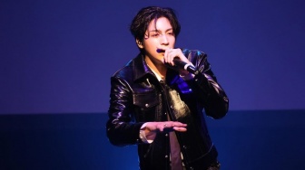 Jung Wooseok Pentagon Sukses Guncang Panggung K-Playlist Festa Vol.2 di Jakarta