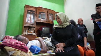 Tak hanya Pendidikan, Pemkab Sleman Kembali Serahkan Bantuan Kursi Roda untuk Warga