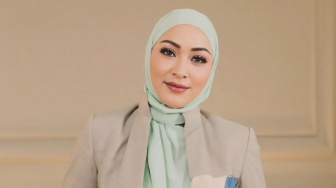 Perjalanan Spiritual Angelina Sondakh, Dijebak Jadi Mualaf hingga Kini Umrah Perdana