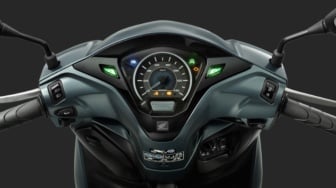 Pesona Saudara Honda Spacy yang Serba Premium, Harga Lebih Mahal Yamaha NMAX