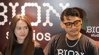 8 Pasutri Artis Main Film Bareng, Terbaru Happy Asmara dan Gilga Sahid