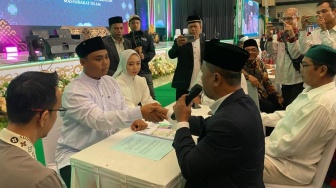 Nikah Massal Meriahkan MTQ Nasional ke-30 di Kaltim, 6 Pasangan Bersatu