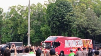 Timnas Indonesia Tiba di Stadion GBK, Nyanyian Fans Pecahkan Suasana!