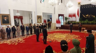 Gantikan Komjen Rycko, Eddy Hartono Resmi Dilantik Jadi Kepala BNPT Di Istana