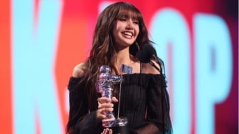 Selamat! Lisa BLACKPINK Menang Best K-Pop MTV VMA 2024 Lewat Lagu Rockstar