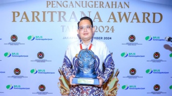 Pemprov Jatim Raih Paritrana Award 2024 Kategori Terbaik Inovasi Se Jawa-Bali