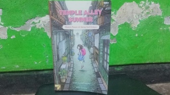 Ulasan Temple Alley Summer: Misteri Kematian dan Kesempatan Hidup Kedua