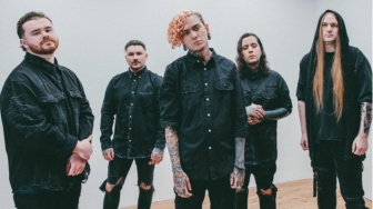 Makna Mendalam 'Pains Remains: I' Lorna Shore, Lagu Galau Berkedok Metal
