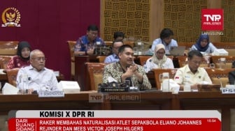 Biar Timnas Indonesia Makin Garang, DPR Setujui Naturalisasi Mees Hilgers dan Eliano Reijnders