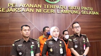 Korupsi Uang Honorarium Pegawai, 3 Pejabat Satpol PP Lampung Selatan Jadi Tersangka