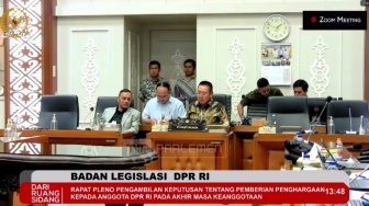 Jelang Akhir Masa Jabatan, Seluruh Anggota DPR RI Periode 2019-2024 Bakal Dapat Penghargaan