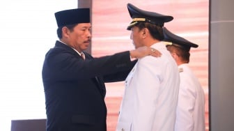 Nana Sudjana Minta Pj Bupati Brebes dan Banyumas Fokus Sukseskan Pilkada 2024