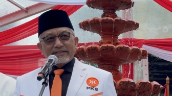 Pilkada Jabar 2024: Ahmad Syaikhu Berharap Dapat Suara Banyak dari Warga Bekasi