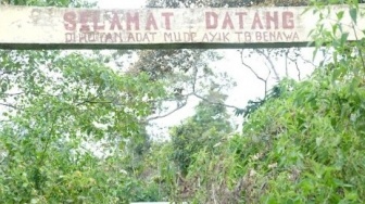 Perempuan Basemah, Penjaga Hutan Adat Sebagai Benteng Sungai Lematang