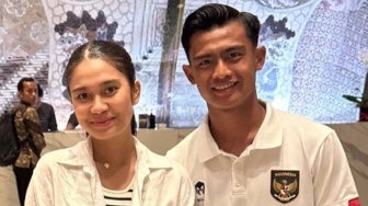 Pratama Arhan Lindungi Gadis True Bangkok dari Hantaman Bola Liar, Azizah Salsha Dirujak