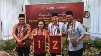 Pengundian Nomor Urut Calon Wali Kota Semarang 2024: Agustina-Iswar Nomor 1, Yoyok-Joko Nomor 2