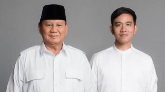 Ruang Kelas Tanpa Foto Gibran Rakabuming, Hanya Prabowo Sendiri dengan Lambang Garuda