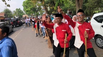 Adu Kreativitas, Calon Bupati dan Wakil Bupati Bantul Unjuk Gigi di Pengundian Nomor Urut