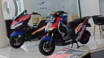 Honda EM1 e: dan PCX 160 Tampil Sporty dengan Livery ala MotoGP