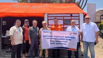 Karyawan BRI Turun Langsung Salurkan Bantuan untuk Korban Gempa Garut dan Bandung