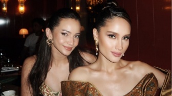 Bawa Batik Mendunia, Intip Penampilan Memukau Enzy Storia dan Cinta Laura Hadiri Paris Fashion Week