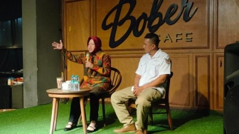 Dapat Dukungan dari Relawan, Risma: yang Terjadi di Jatim Cukup Rumit