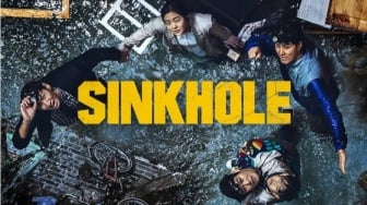 Ulasan Sinkhole, Film Survival Korea Terbaik Sepanjang Masa, Wajib Tonton!