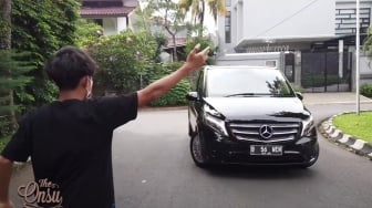 Kini Resmi Cerai, Mobil Mewah Harga Hampir 2 Miliar Ini Pernah Jadi Bukti Cinta Ruben Onsu