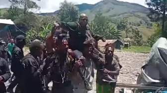 Dua Dapil di Papua Tengah Ikat Suara untuk Pasangan Meki Nawipa-Deinas Geley