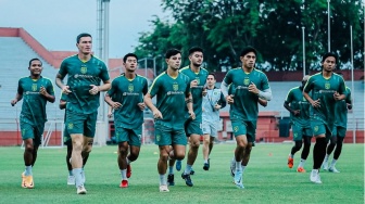 BRI Liga 1: Bidik Tiga Poin, Persebaya Surabaya Buang Memori Buruk Atas Dewa United?