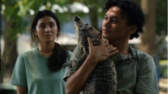 Kupas Thriller-suspense dalam Film Crocodile Tears