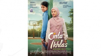 Film Cinta Dalam Ikhlas, Yuk Kepoin Kisah Romansa Athar dan Ara!