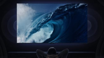 Gila! Xiaomi Rilis Smart TV 100 Inci, Harganya Bikin Melongo