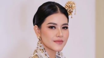 Intip Bisnis Kecantikan Kahiyang Ayu, Jual Produk Penghilang Bau dari Ujung Rambut hingga Kaki
