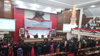 Minsen dan Subhan Nur Ditunjuk Sebagai Pimpinan Sementara DPRD Kalimantan Barat