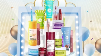 4 Varian Sunscreen Serum dari Azarine, Tidak Lengket dan Anti Whitecast