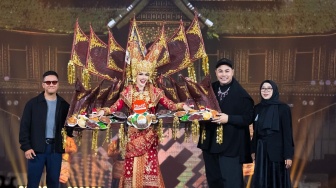 Arief Muhammad Bangga Rumah Makan Payakumbuh Jadi Tema Kostum Nasional di Ajang Miss Grand International 2024