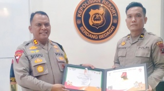 Polres Sergai Terima Penghargaan dari Ketua Umum KONI