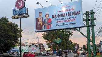 Heboh! Baliho Terima Kasih Jokowi Banjiri Ibu Kota, Netizen Pertanyakan Keberadaan Ma'ruf Amin