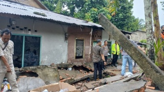 Tiga Pelajar Meninggal Tertimpa Tembok Pembatas Sekolah