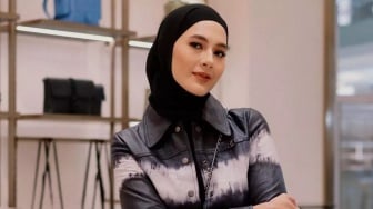 Baim Wong Nangis-Nangis Ngaku Diselingkuhi, Paula Verhoeven Cuek Sambil Pamer Senyuman