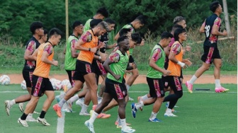 Kalah dari Bali United, Pelatih Persis Solo Merasa di Luar Ekpektasi : Keberuntungan Kurang