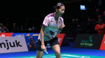 Lakukan Comeback Gemilang, Putri KW Lolos ke Babak 16 Besar Artic Open 2024