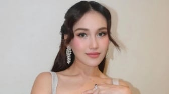 Alasan Ayu Ting Ting Lebih Nyaman Bergaul dengan Tetangga Ketimbang Rekan Artis