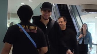 Kevin Diks Diserbu Ucapan Selamat Datang Netizen usai Mendarat di Jakarta
