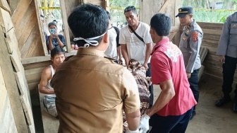 Tragis! Pulang Antar Sawit, Suami di Pesisir Barat Temukan Istri Tewas Bersimbah Darah